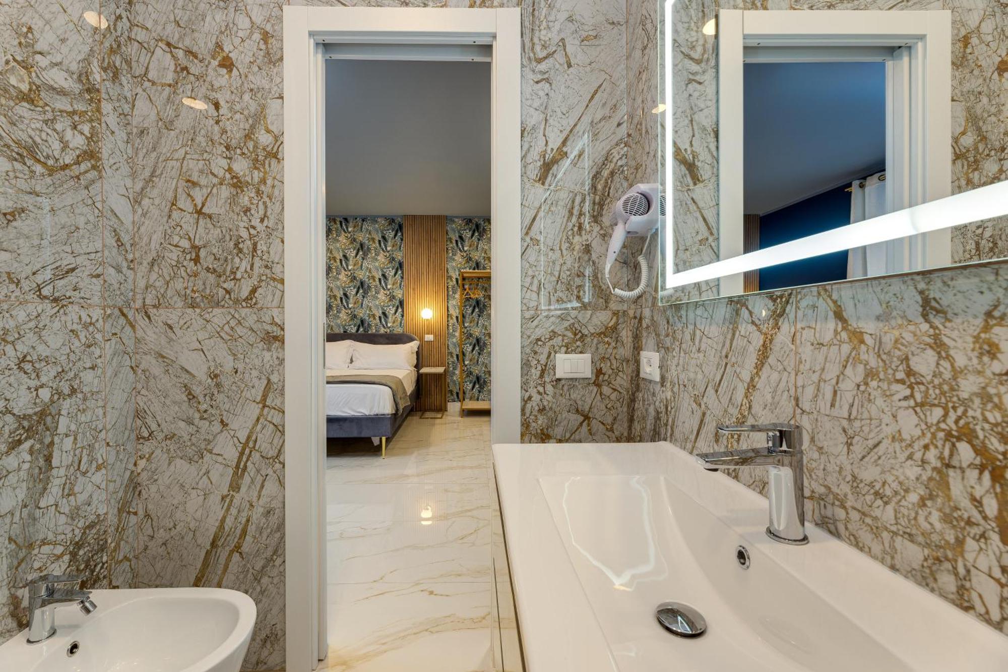Naif Suites Rom Eksteriør billede